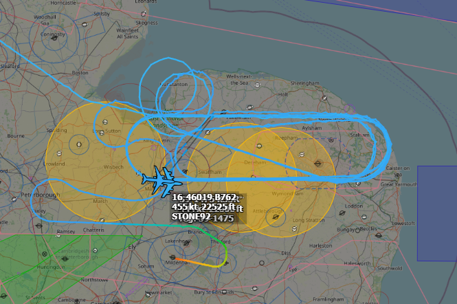 Andyyyyrrrr's tweet photo. 19:03 SONIC 01 flt x4 F-15/E Strike Eagles
+ VADER 01 flt x3 USAF F-15/E Strike Eagles
#F15's Joining up with #STONE92 and #QID33 For Training AAR.
SONIC and VADER Working Lakenheath Approach (OVERLORD) 373.175. Boom Freq will be 264.125. https://t.co/LeZ4S27iLd