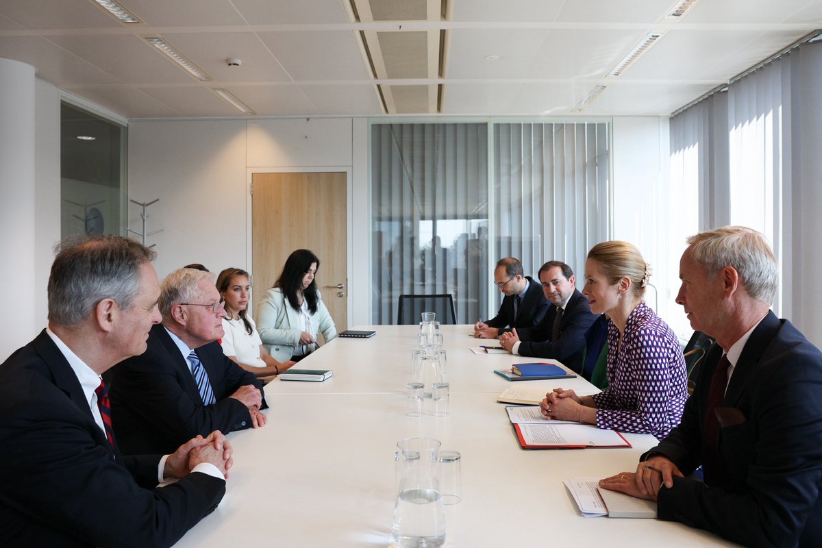 Kaja Kallas (@kajakallas) on Twitter photo It takes two to want peace.
But Russia shows no readiness for it.
The only way to make Russia negotiate seriously is by increasing the pressure.
In my meeting with <a href="/generalkellogg/">Keith Kellogg</a>, we discussed working together to end Russia’s war. It takes two to want peace.
But Russia shows no readiness for it.
The only way to make Russia negotiate seriously is by increasing the pressure.
In my meeting with <a href="/generalkellogg/">Keith Kellogg</a>, we discussed working together to end Russia’s war.