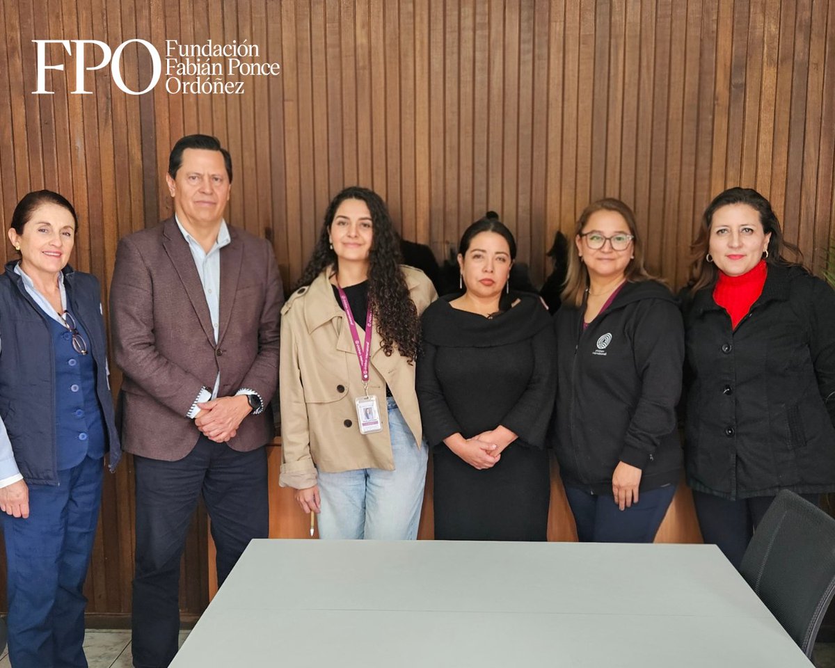 FFPO's tweet image. El 10 de junio tuvimos una reunión con @children para coordinar capacitaciones a su personal y comunidades.
Con talleres legales y la campaña #PrimeroElDiálogo, fortaleceremos capacidades y construiremos paz.

#FundaciónFabiánPonce #AlianzasQueTransforman