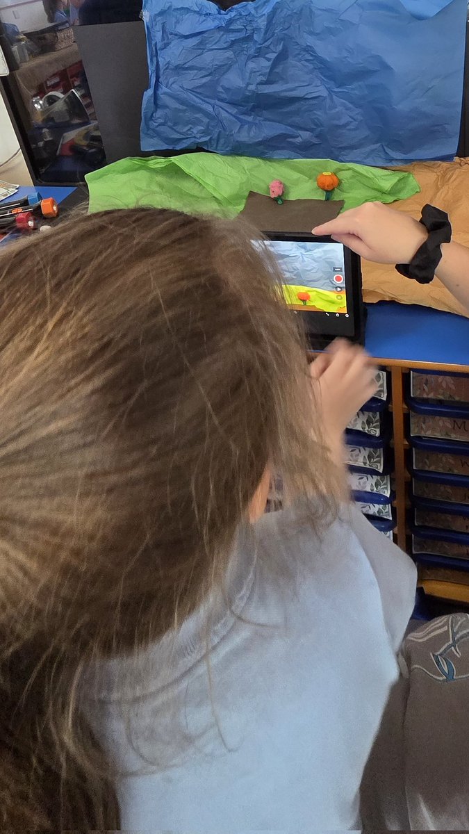 marys_rc's tweet image. Mini documentary makers from Blwyddyn 3/4 loved using clay, along with lots of other resources, to  sequence and retell the story of Creation and film using Stopmotion animation.

#DCF