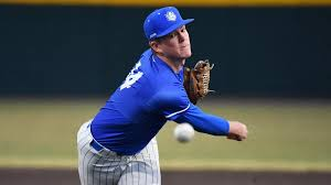 TRANSFER: <a href="/SLUBaseball/">Saint Louis Baseball</a> RHP Owen Kelly, an All-A10 selection, has entered the Transfer Portal. Kelly, 6-3, 205, finished 2025 with a 4.61 ERA in 80 innings + 78 strikeouts, 29 walks. FB up to 95 w/ close to 40% whiff on SL. 

Profile: d1baseball.com/player/1701400…

Portal: