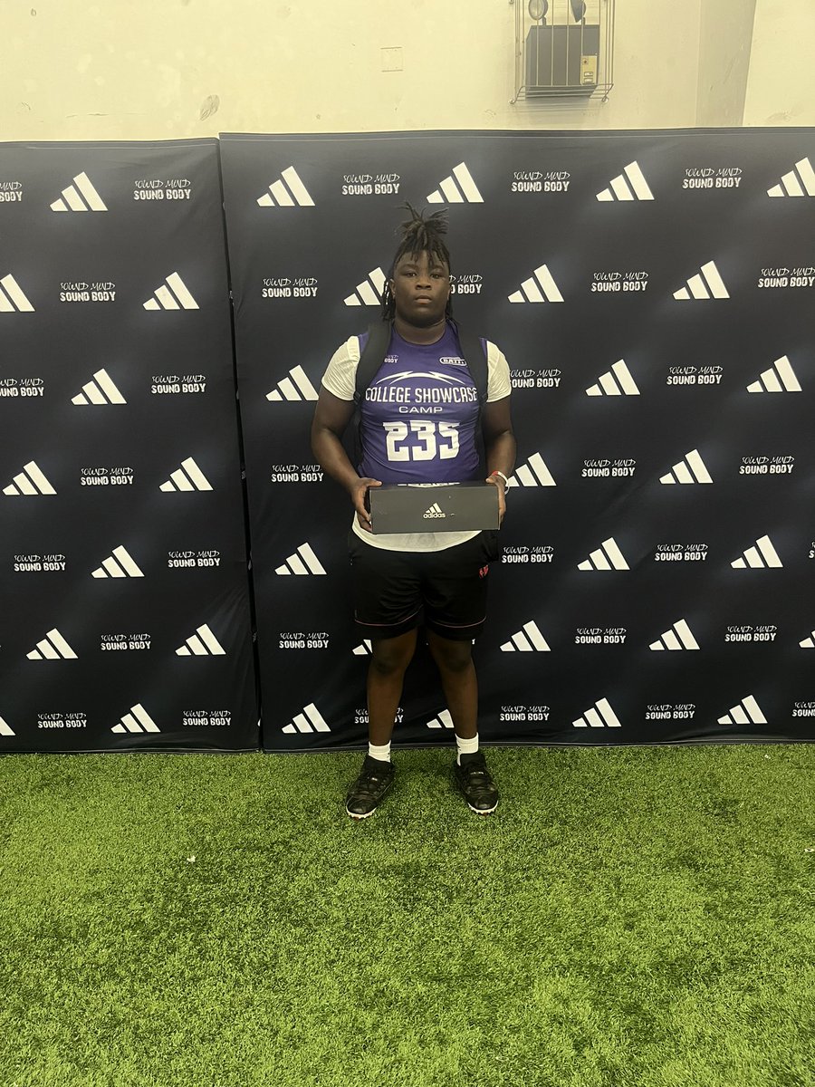 Thanks for the adidas cleats! <a href="/smsbacademy/">SoundMind SoundBody®</a> <a href="/adidas/">adidas</a> <a href="/TSUTigersFB/">Tennessee State Football</a>