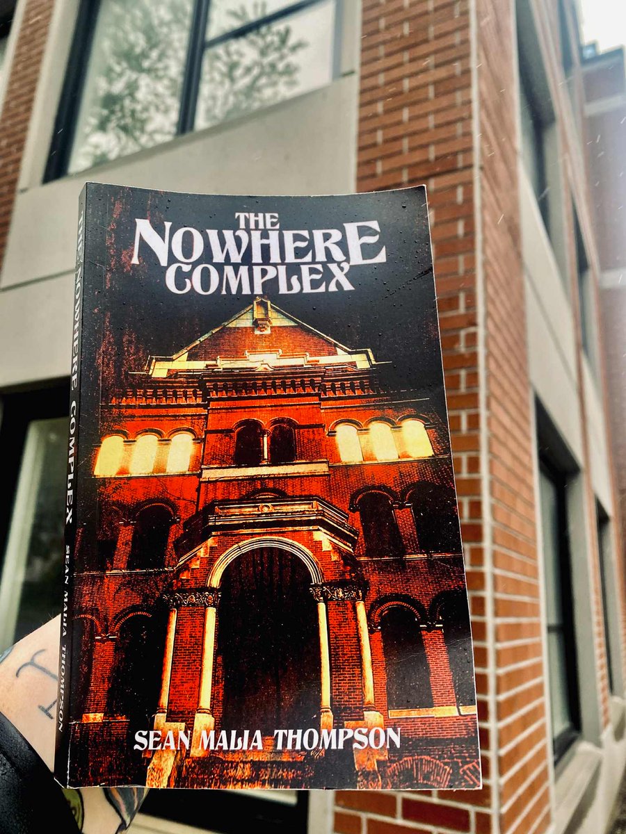 SpookySMT's tweet image. Out in the wild! Thanks @tiffmorris
Go buy your copy today!
#silenthill #session9 #TheGrudge #clivebarker #ThomasLigotti #gothic #goth #gothichorror #haunted #booktwt #Booktwitter