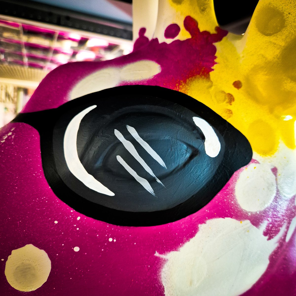 👀🦒 Something tall and colourful is coming to Norwich this summer. 

We can’t stick our necks out too far just yet, but let’s just say this giraffe isn’t like the others. Think photocopier-inspired graffiti?

#GiraffeOnTheLoose #NorwichArtTrail #breakcharity #gogosafari