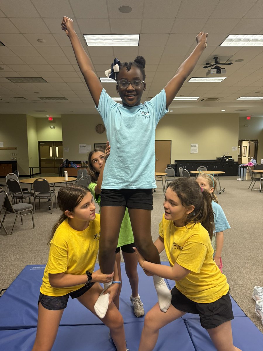 DECATS_SL_Katy's tweet photo. Today in "2-4-6-8 Cheer is Great!" our amazing scholars showed off more than just their moves; they practiced teamwork, encouragement, and trust! We're so proud of their DECATS spirit! Go, Cheer! #CheerIsGreat #TeamworkInAction #DECATS2025  🎉🎉🎉 https://t.co/8PjZjZEp5O
