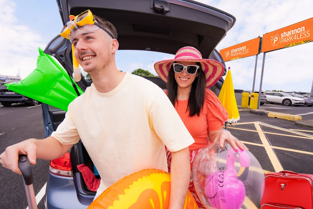 🚗 Beep beep🚗 

1,000 new spaces have just landed in our Park4Less car park!✈️
Our best value Park4Less car park is ideal for those heading off on longer summer holidays.
For more information on parking, visit our website: bit.ly/38BsmOr

#shannonairport #makingiteasy