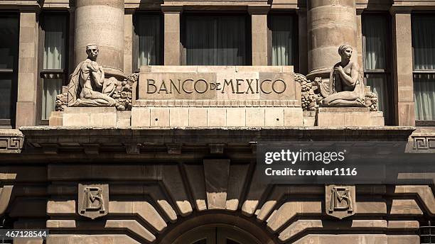 🇲🇽 El Banco de México afirmó que el sistema financiero del país mantiene una posición resiliente y sólida, según el nuevo Informe de Estabilidad Financiera presentado este miércoles.

#Banxico #México #Economía #SistemaFinanciero