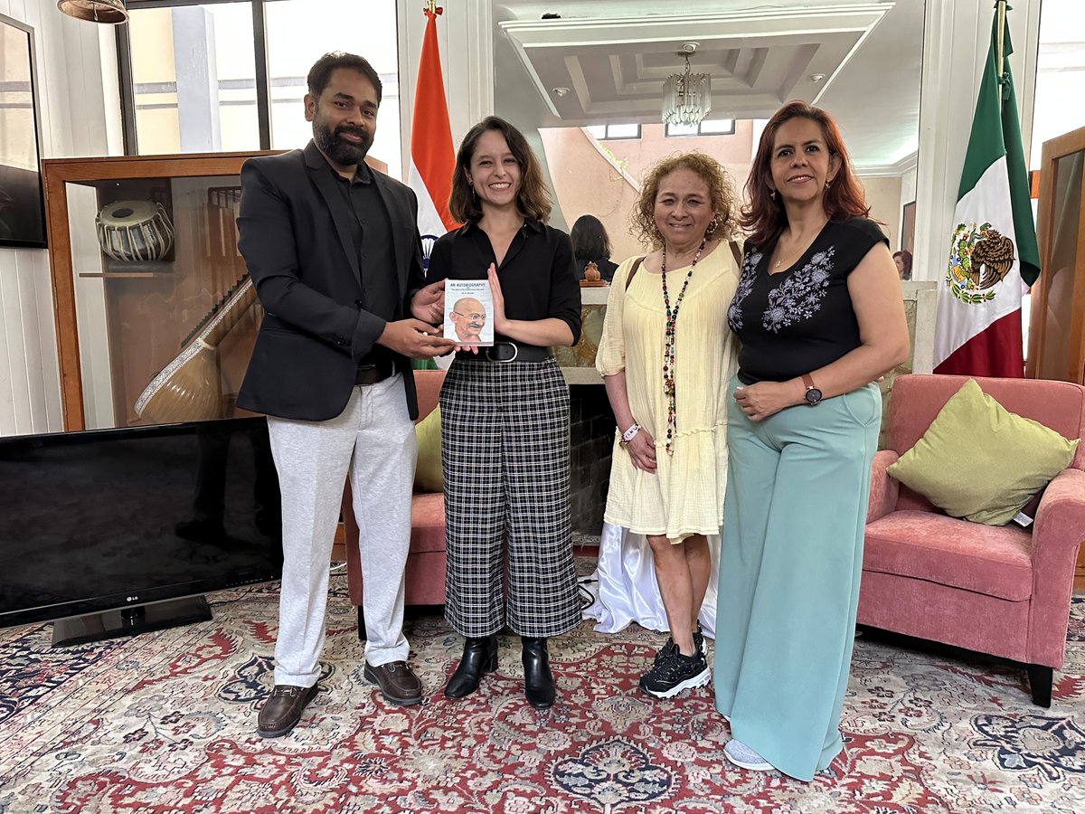 ICCR in Mexico (@iccr_mexico) on Twitter photo Una productiva reunión tuvo lugar en el Centro Cultural de la India Gurudev Tagore <a href="/IndEmbMexico/">India in México</a>, Ciudad de México, donde el <a href="/abhinaw_r/">Dr. Abhinaw Raaj</a>, Director, dio la bienvenida a la Sra. Dora González, Coordinadora de Vinculación Internacional de la <a href="/BJAlcaldia/">Alcaldía de Benito Juárez</a> Una productiva reunión tuvo lugar en el Centro Cultural de la India Gurudev Tagore <a href="/IndEmbMexico/">India in México</a>, Ciudad de México, donde el <a href="/abhinaw_r/">Dr. Abhinaw Raaj</a>, Director, dio la bienvenida a la Sra. Dora González, Coordinadora de Vinculación Internacional de la <a href="/BJAlcaldia/">Alcaldía de Benito Juárez</a>