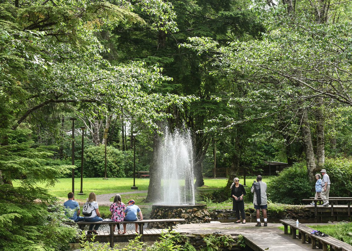 ☀️Have you visited City Park lately?

Tucked just off Park Avenue, City Park is a local gem with towering trees, picnic spots, and peaceful walking paths, perfect for a quiet lunch break, a family stroll, or just soaking in some sun.

📸 If you stop by, snap a photo and tag us!