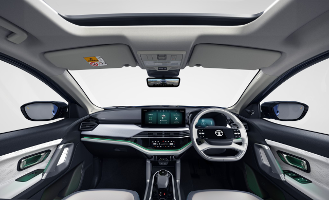 Levife's tweet photo. HARMAN, in collaboration with @Tata Motors, is bringing to market the world’s first in-vehicle display powered by Samsung’s Neo QLED technology—setting a new benchmark for immersive, automotive-grade screens. With the launch of this... #HARMANemployee https://t.co/V6c6q10mM6 https://t.co/FKTJRMktwS