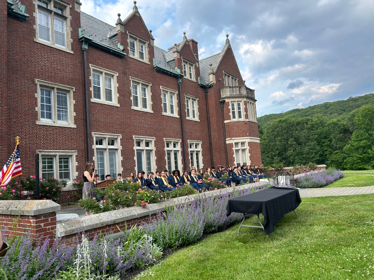 Jennifer Gallegly tweet media