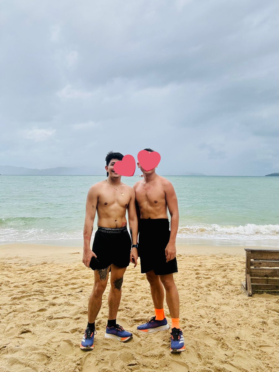 uysiandy's tweet photo. 47th. Year 3, Month 11

Spending last monthsary apart, now spending it together out of town for 5 days, even doing a morning 5km by the beach just now. 🏃🏽

Ang kalayaang mahalin ka at patuloy kang mahalin. 😘

💖💖💖💕💕💕💕💕❤️ https://t.co/SLWi2Simlm