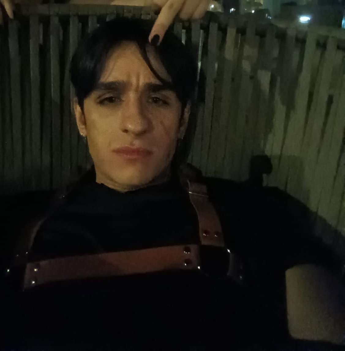 PinkyCosplayz's tweet photo. More of Leon Kennedy!uwu https://t.co/ovk2ayD3xV
