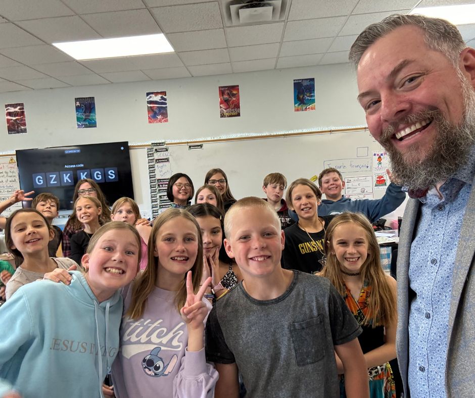 Welcome to Ryan Sawula!  Ryan is the new Chinook's Edge Superintendent. He officially started on the job at the beginning of June, and has been meeting with leaders and getting out to meet students and staff in schools.