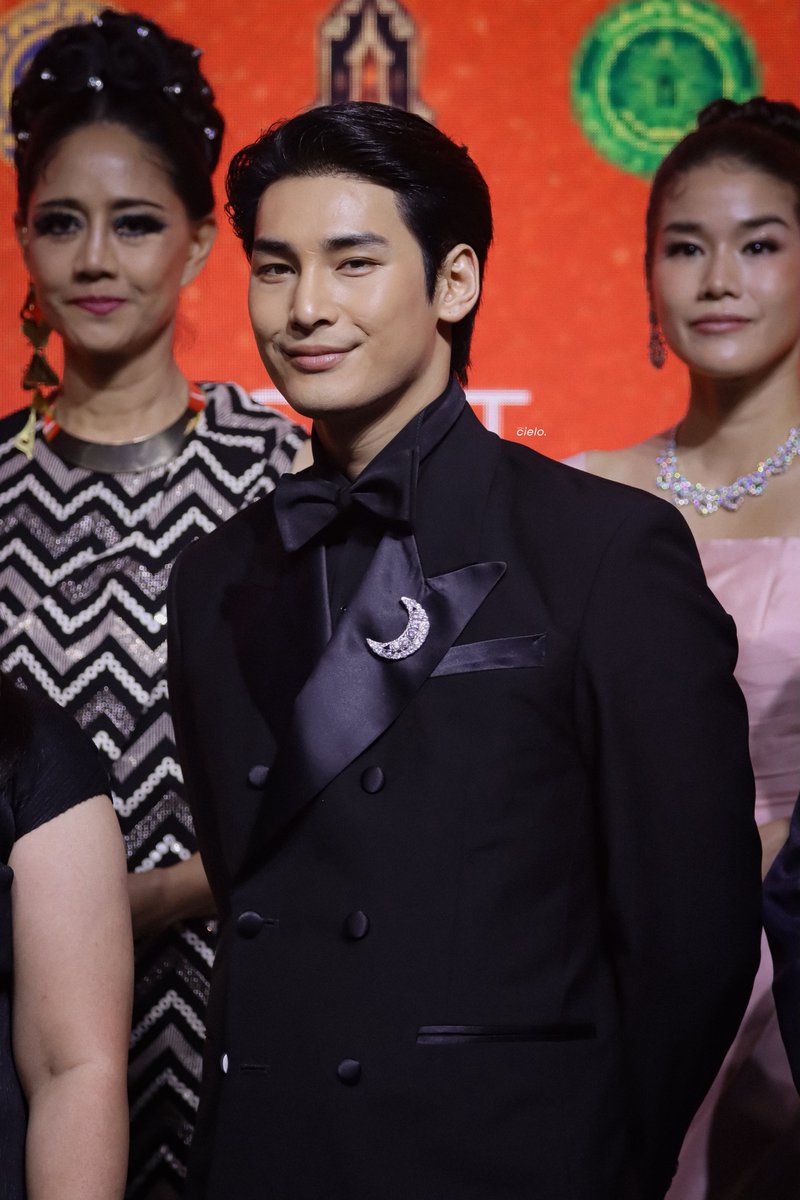 คุณตฤณ ❤️

— #ShinePressCon 

꒰ <a href="/Nnattawin1/">Nnattawin</a> ꒱ 
#APONattawin┊#apocolleagues     

📸 • #aponcielopic ◡̈