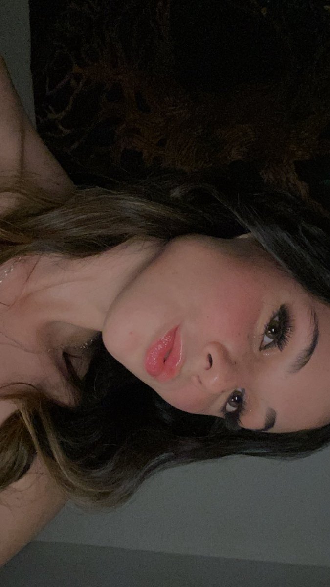 caliih 𓇼 tweet media