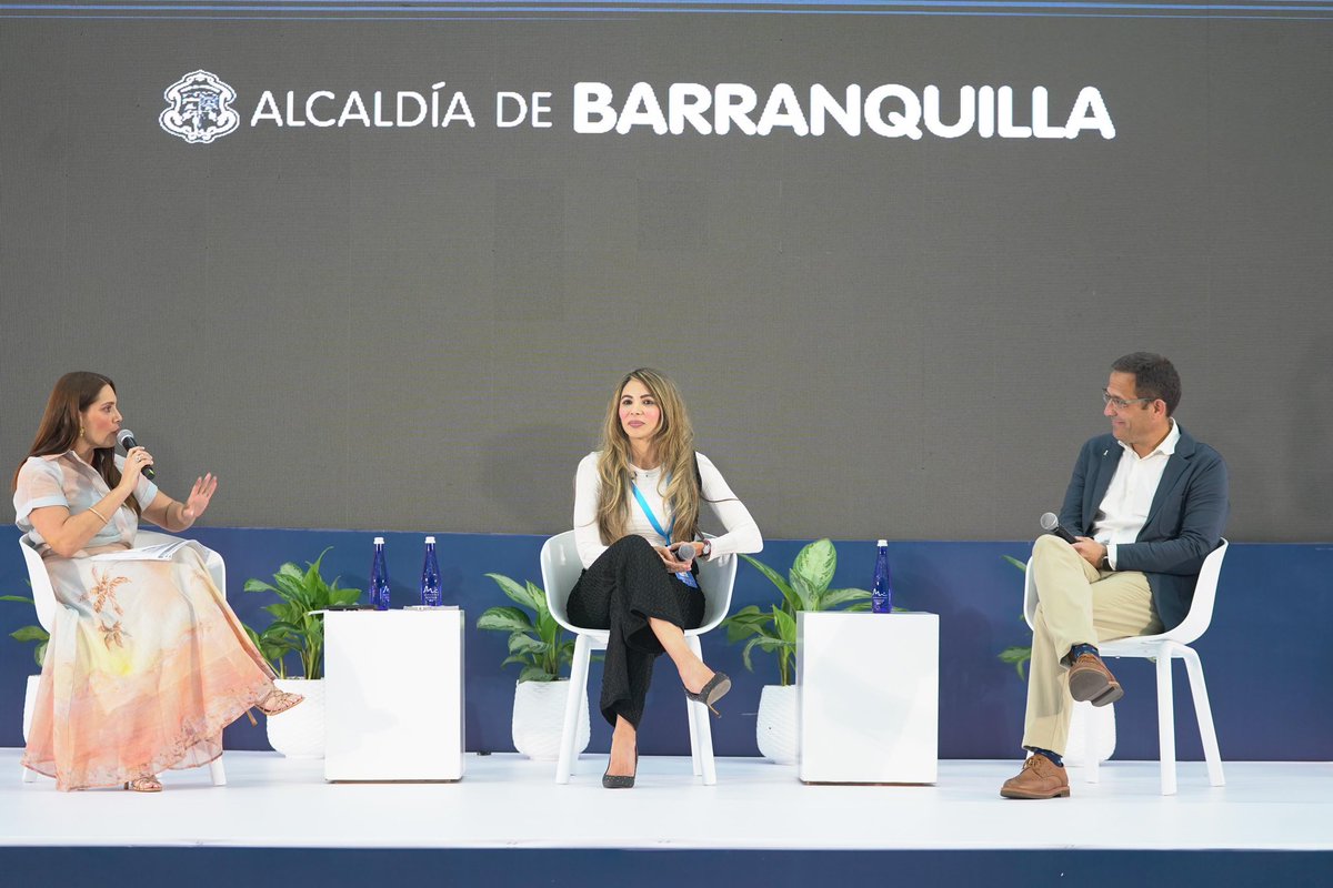 Ana Maria Aljure (@anamariaaljure) on Twitter photo 🤝 Desde <a href="/alcaldiabquilla/">Alcaldía de Barranquilla</a> hoy sellamos una alianza estratégica con <a href="/ILUNION/">ILUNION</a> para fortalecer la inclusión laboral de personas con discapacidad en #Barranquillla. Un acuerdo que demuestra nuestro propósito de generan valor con inclusión👏🏻.
Seguimos trabajando para que las personas 🤝 Desde <a href="/alcaldiabquilla/">Alcaldía de Barranquilla</a> hoy sellamos una alianza estratégica con <a href="/ILUNION/">ILUNION</a> para fortalecer la inclusión laboral de personas con discapacidad en #Barranquillla. Un acuerdo que demuestra nuestro propósito de generan valor con inclusión👏🏻.
Seguimos trabajando para que las personas