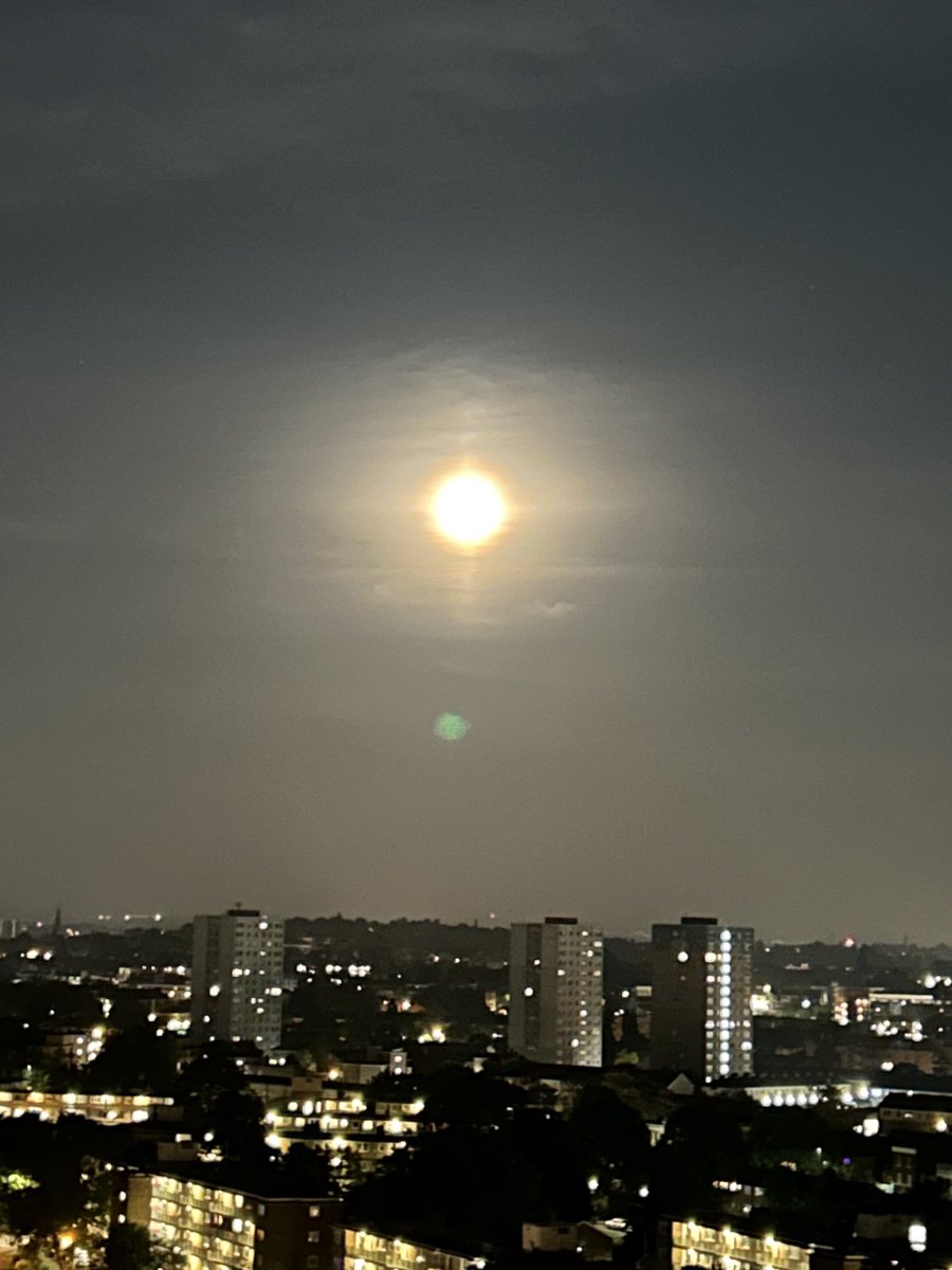 MOON! #ViewFromADeptfordTowerBlock