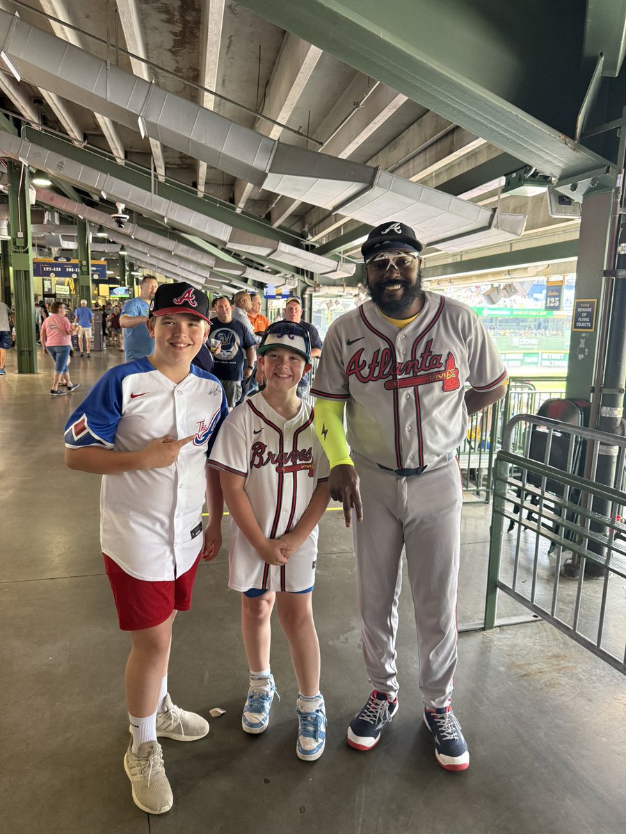 Jeff Vreeland (@jvreeland) on Twitter photo Boys got a picture today with the man himself! Thanks <a href="/MrDJPK/">UnkZuna from the Braves</a> for making the day for my boys! #BravesCountry Boys got a picture today with the man himself! Thanks <a href="/MrDJPK/">UnkZuna from the Braves</a> for making the day for my boys! #BravesCountry