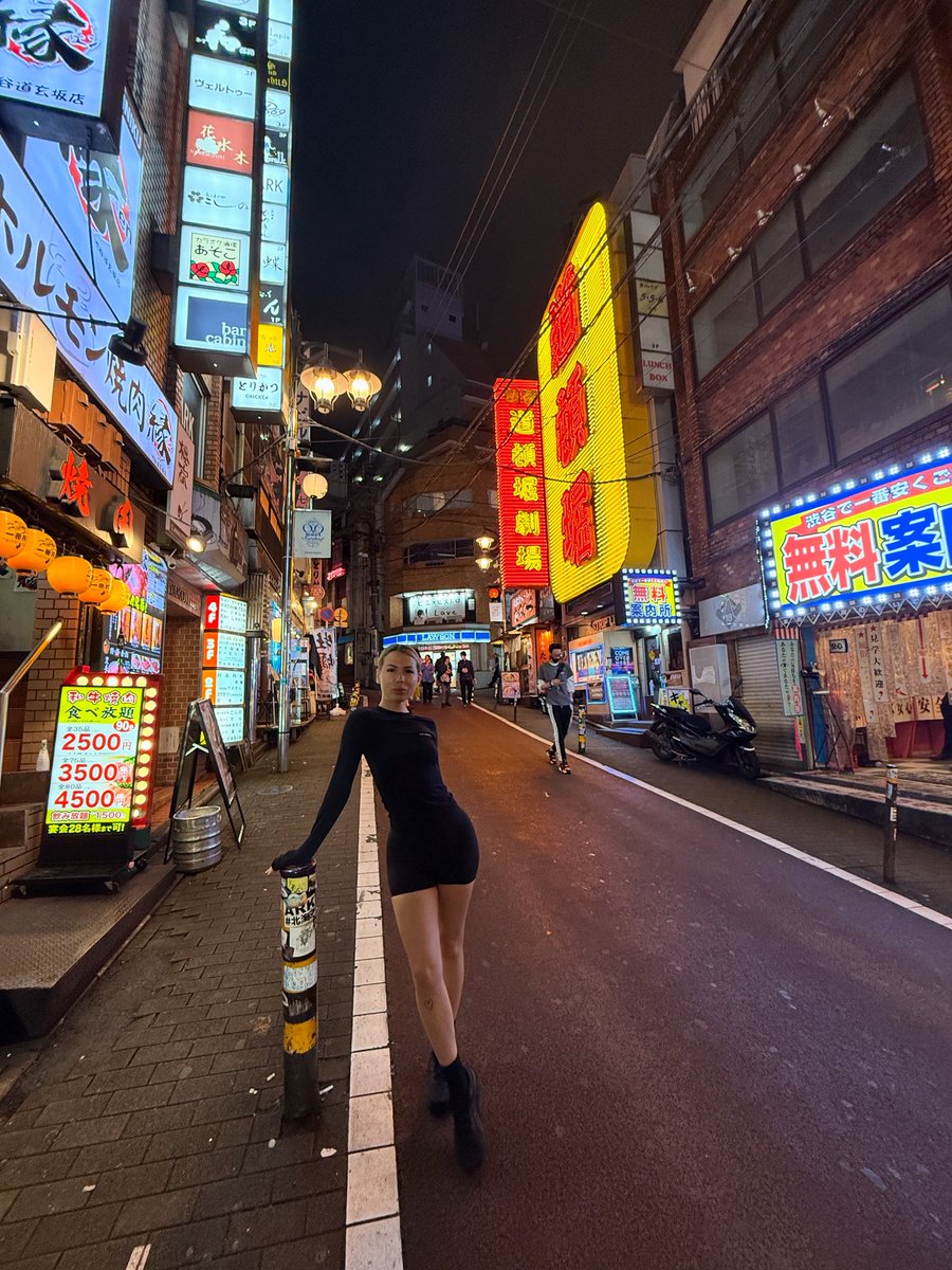 hello japan 🦋