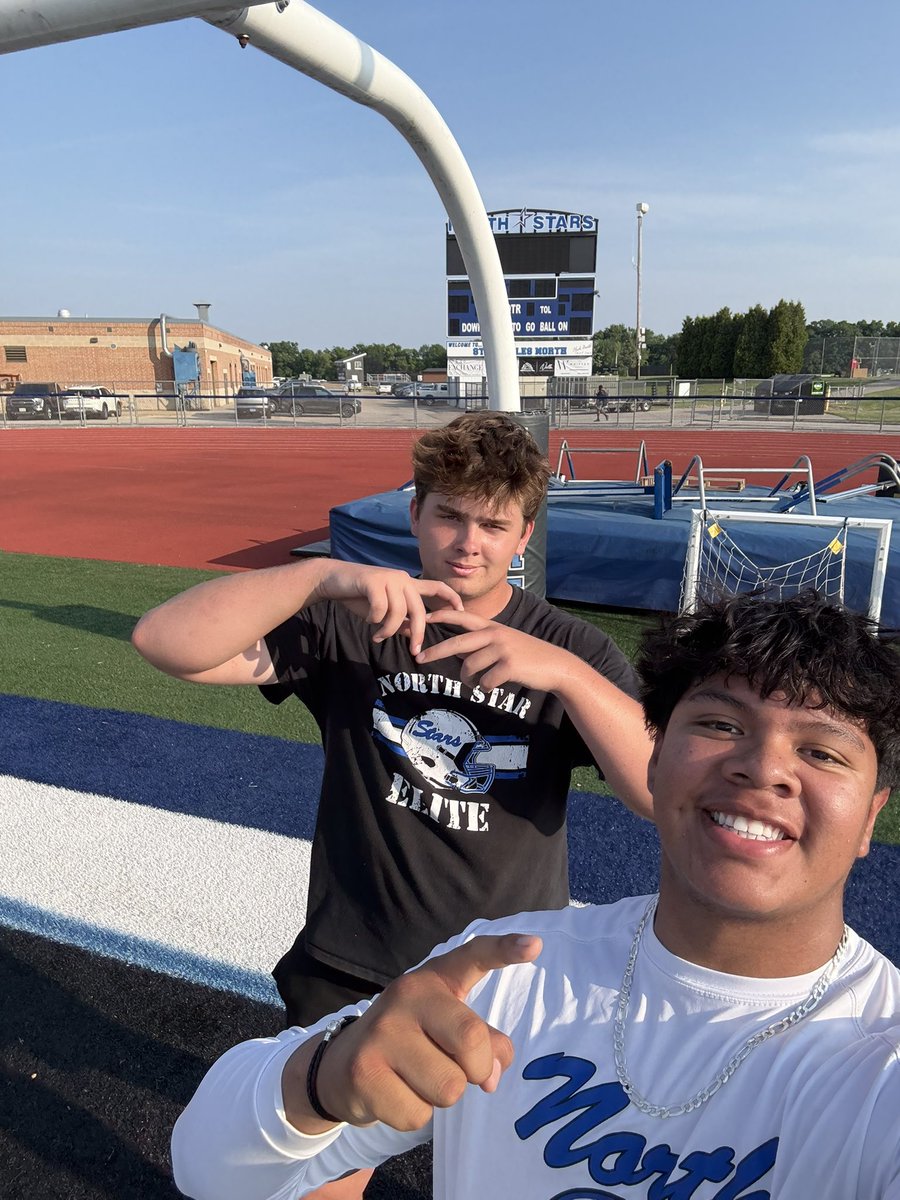 Went to the field today to practice my footwork with my fellow BEEF BOYZZ teammate <a href="/CooperKowalczyk/">Cooper Kowalczyk</a> , Law of Extra!
<a href="/SCNFBOFFICIAL/">Official North Star Football Account</a> <a href="/robertpomazak/">Robert Pomazak</a>