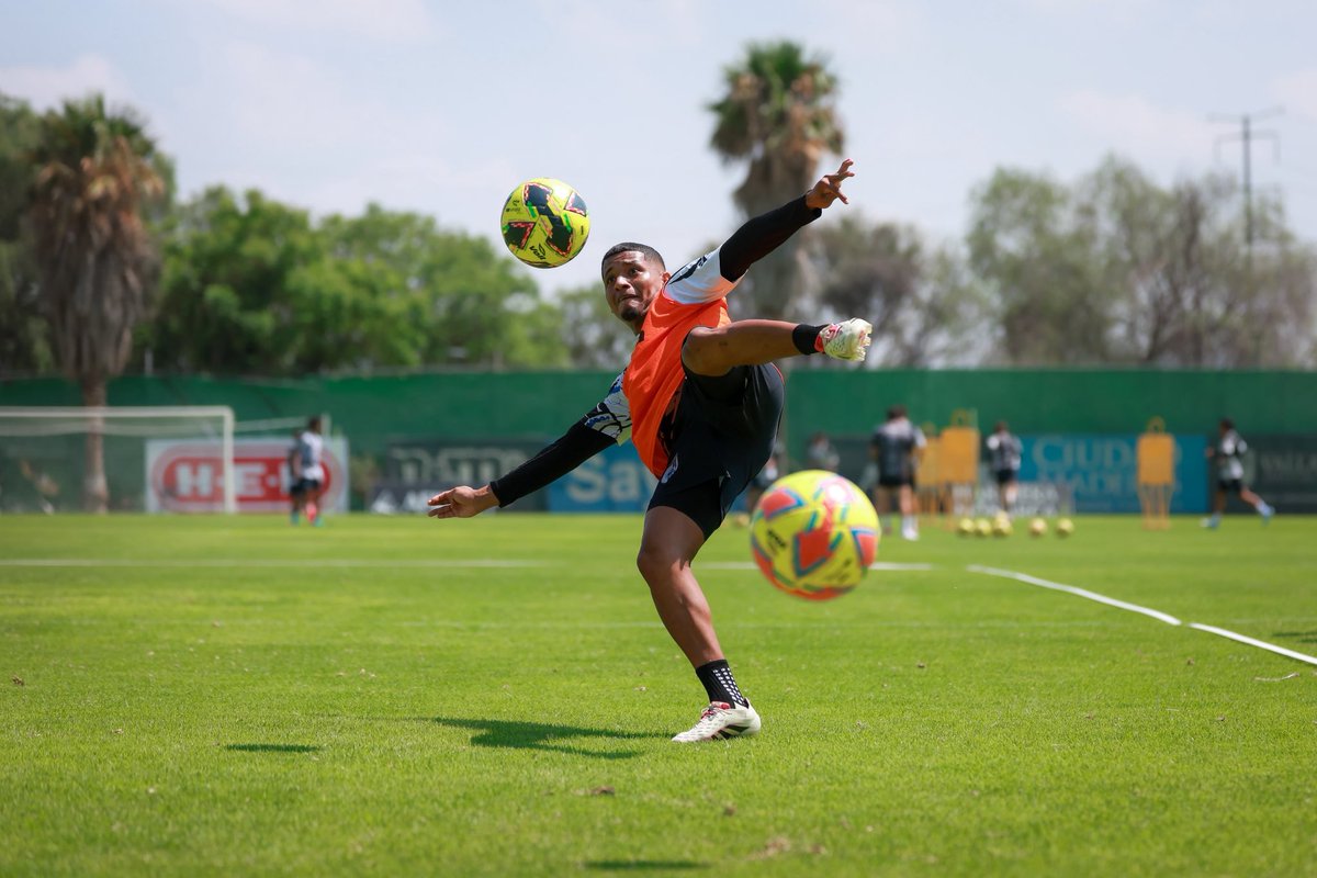 #seguimos ⚽️🔥💪🏾
#gallosblancos