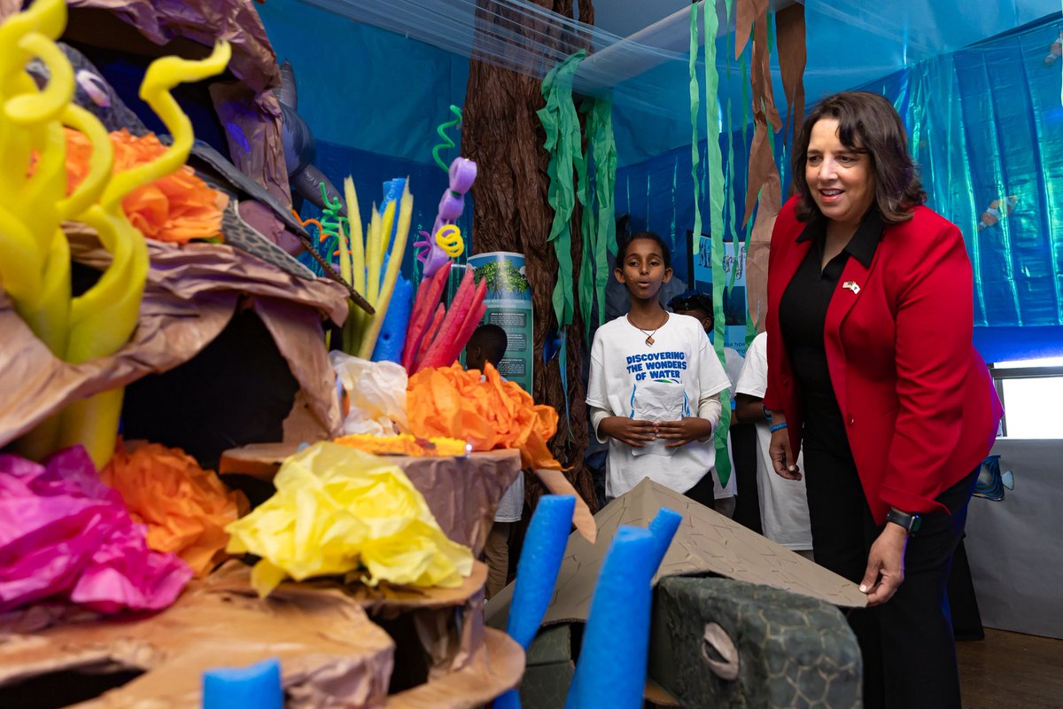 This year’s STEAMS Exhibition at Benjamin Banneker Charter School is all about the wonders of water! These kids are seriously smart — and their awesome projects prove our planet is in good hands! Thanks to my new friend AJ for the tour!