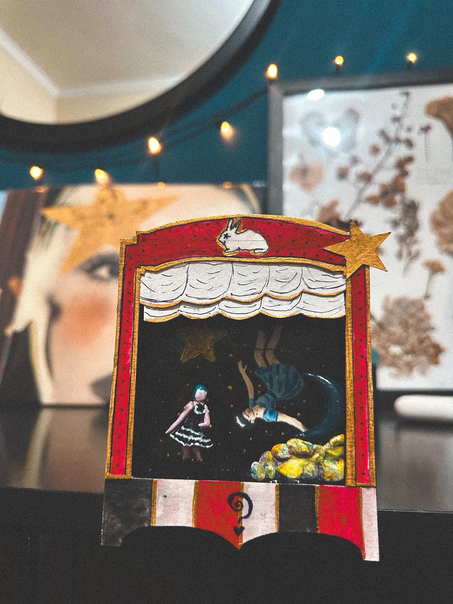 Mini Ash performing on the mini stage of the "For my last trick tour". 🥺🐇❓🪄

- yes, I had to create this to deal with my maddening FOMO till I can see this show (a)live in Brasil