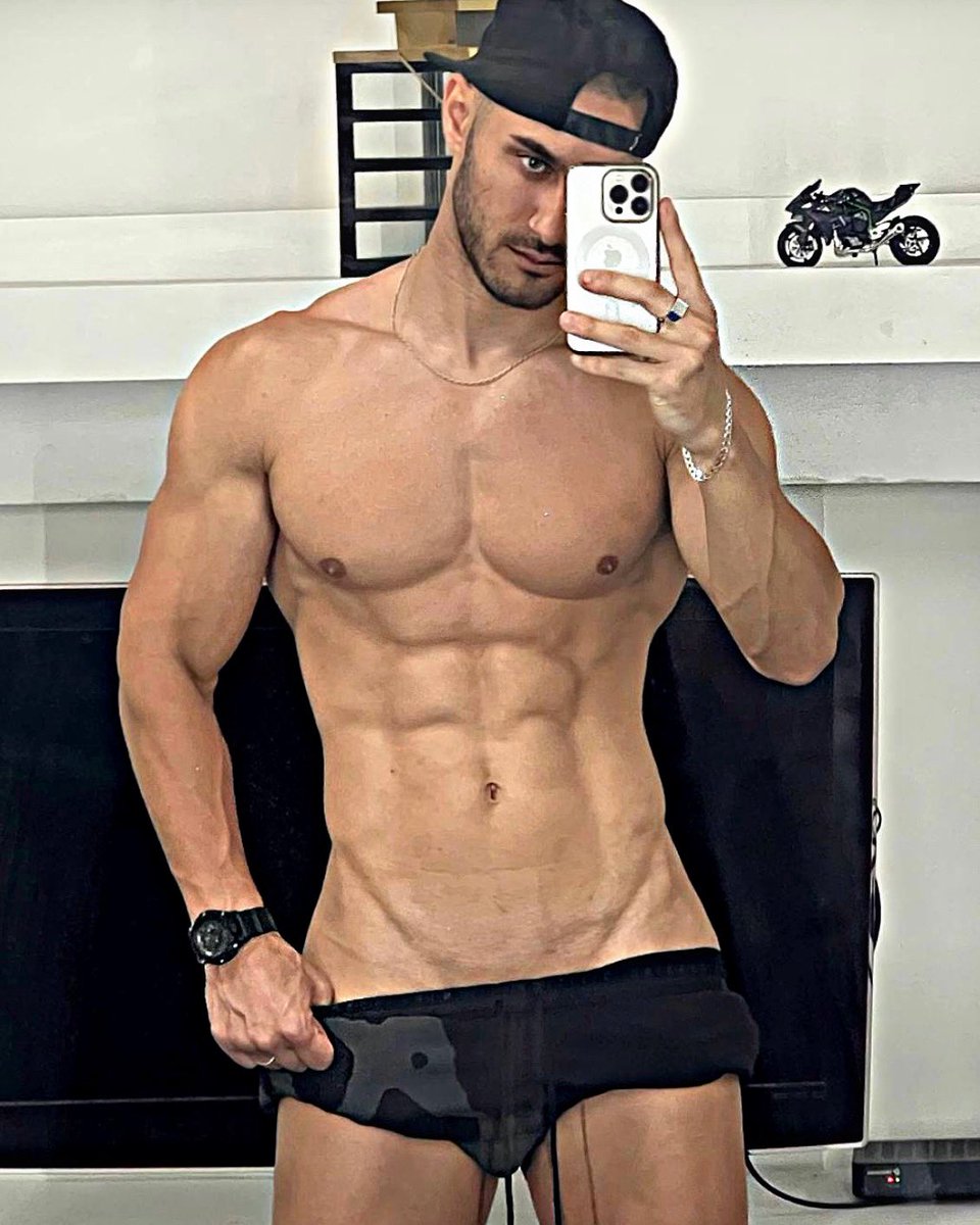 Luke (onlyfans 50%off) tweet media