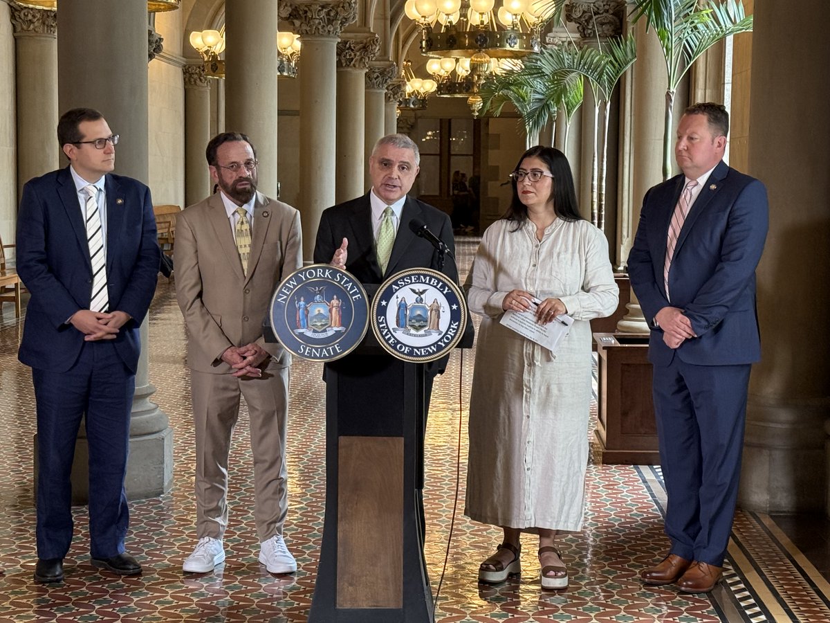 The dismantling of the NLRB has undermined the rights and protections of private sector workers. To date, the Board does not have a quorum, meaning that it cannot render decisions, and as such, literally cannot function. (1/4)