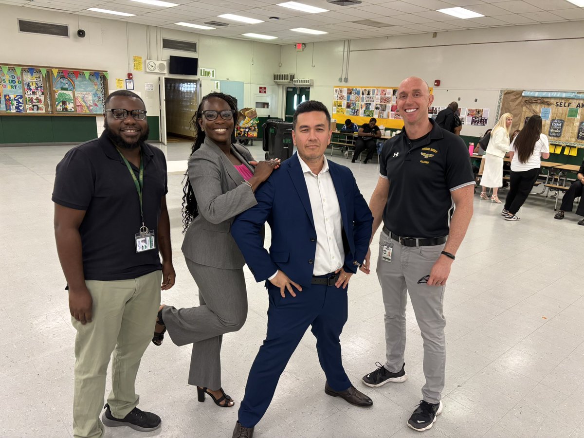 AtwoodPrincipal's tweet image. I’m thankful for this team, and their endless devotion to @SunriseFalcons during the 24-25 school year. #JobsNotFinished @JAY_R_SOHN @Ms_AAustin @APThaddiusGreen @HalehDarbar @BCPSCentral