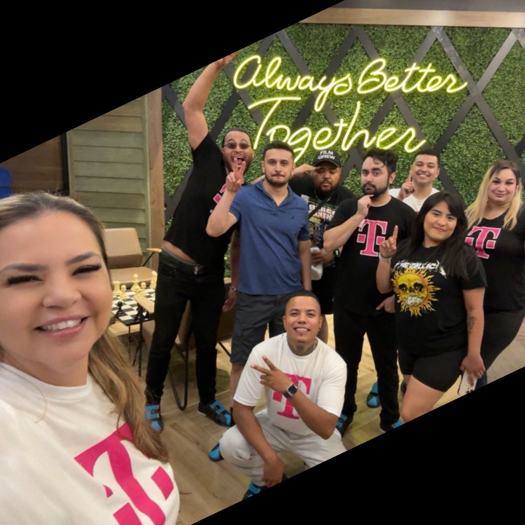 Our Arizona South teams got together for a team building event to celebrate their hard work and success 💪🤩 

<a href="/TMobile/">T-Mobile</a> #UnCarrier #Wireless #ArizonaStrong #BetterTogether