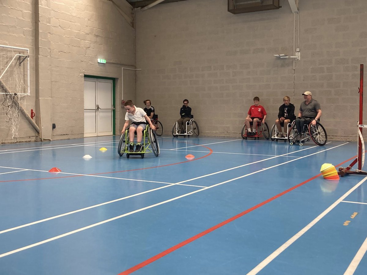 sportcarms's tweet photo. ♿🏀 Wheelchair Sports Hub launches in St Clears!
Tonight was the start of the first Wheelchair Sports Hub at St Clears Leisure Centre! 🙌
🏉🏀🎾 It was fantastic to see young people taking part and enjoying wheelchair rugby and tennis.

@dsw_news @ScarletsWcR https://t.co/PGPNHgkhSa