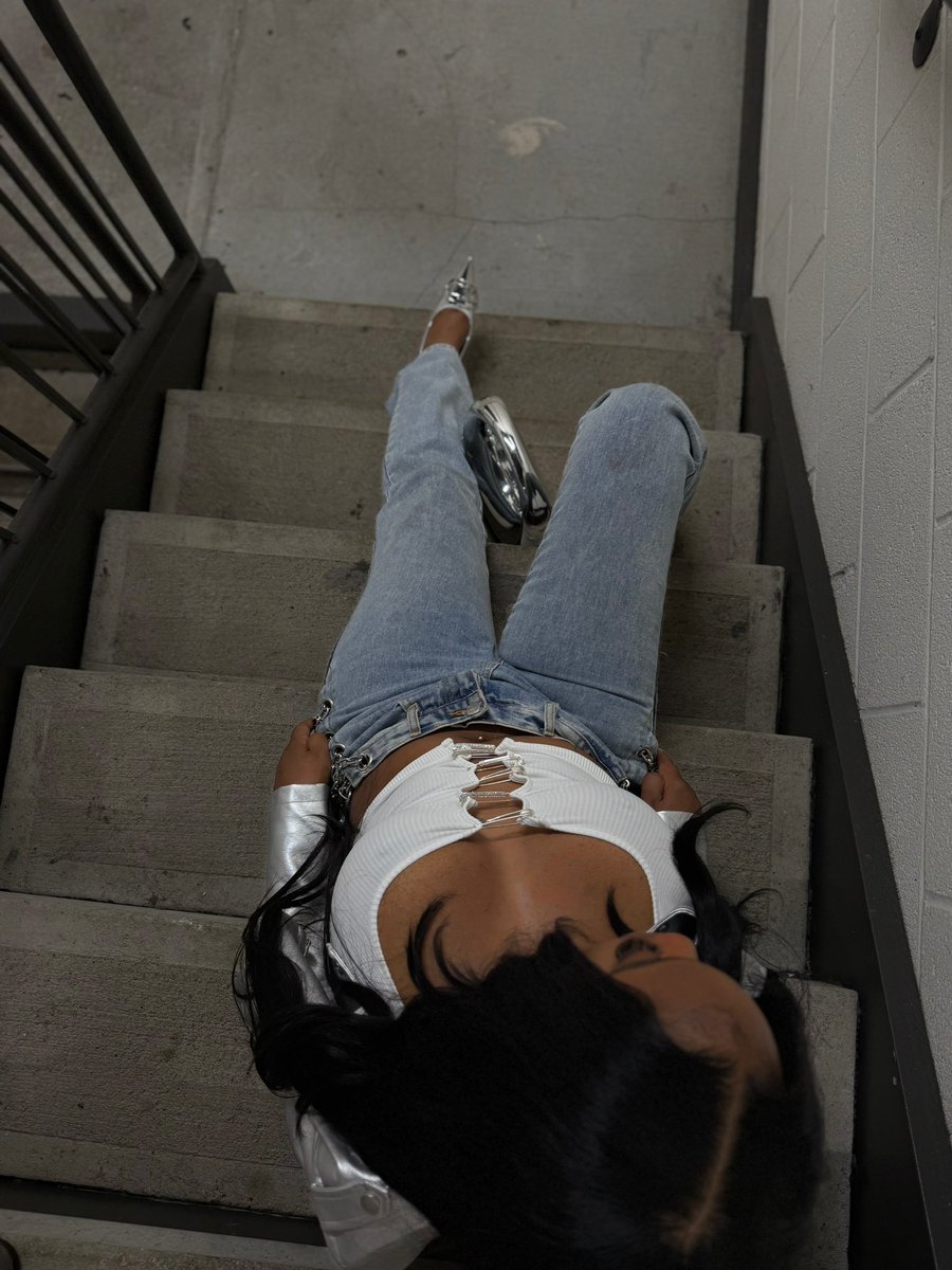 QueeeenCarter's tweet photo. https://t.co/ZLOVPOP1HP