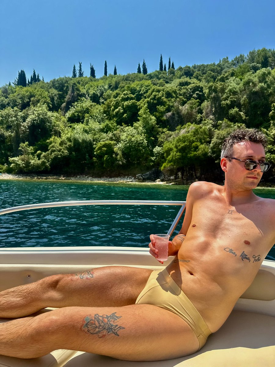 this season on below deck… 🚤