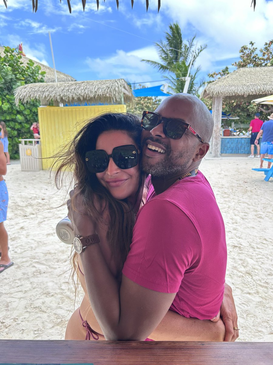 I love my girlzzzzz! My QT with the sister wives of BB!!! <a href="/ElissaReillyS/">Elissa Reilly Slater</a> <a href="/RachelEReilly/">Rachel Reilly</a> <a href="/CBSBigBrother/">Big Brother</a> #Postgamecruise