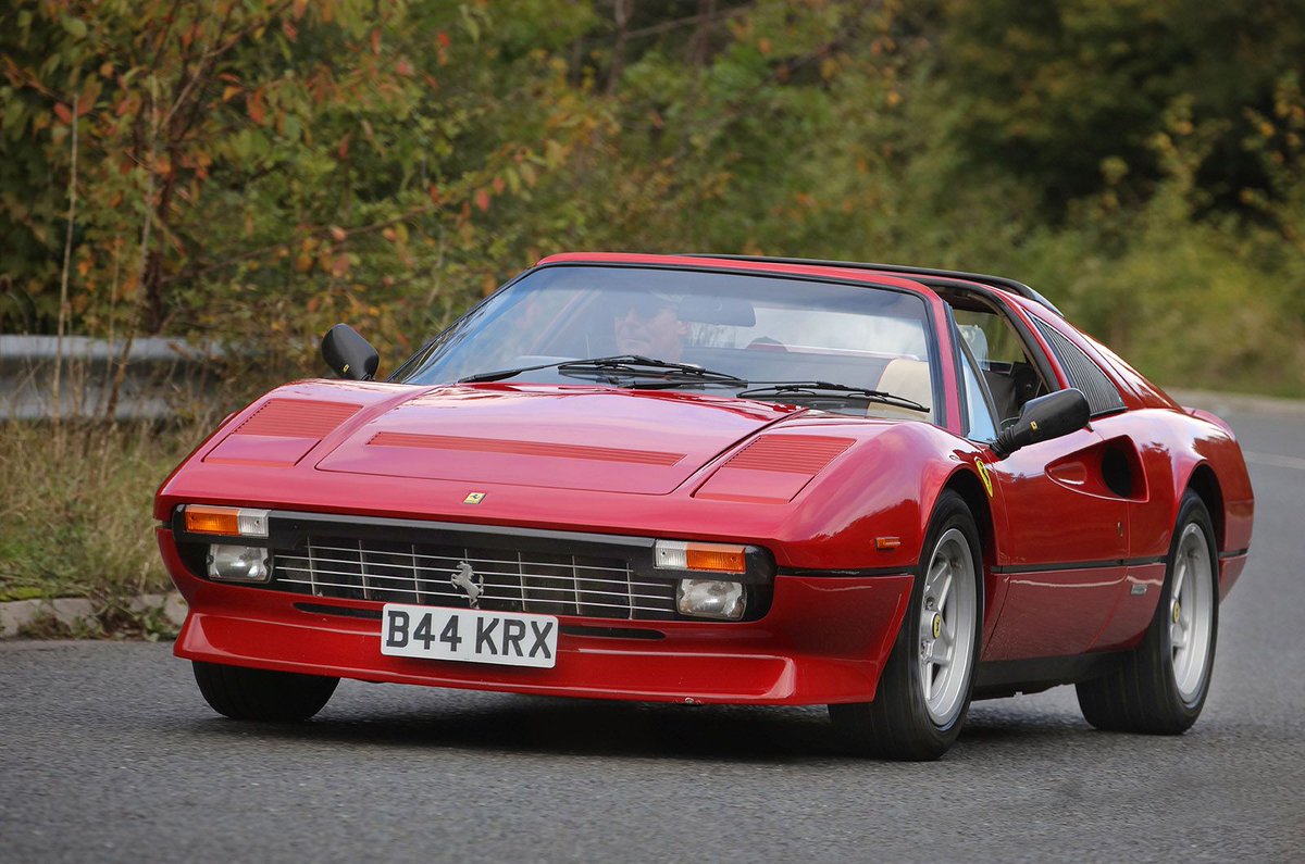 Classic & Sports Car tweet media