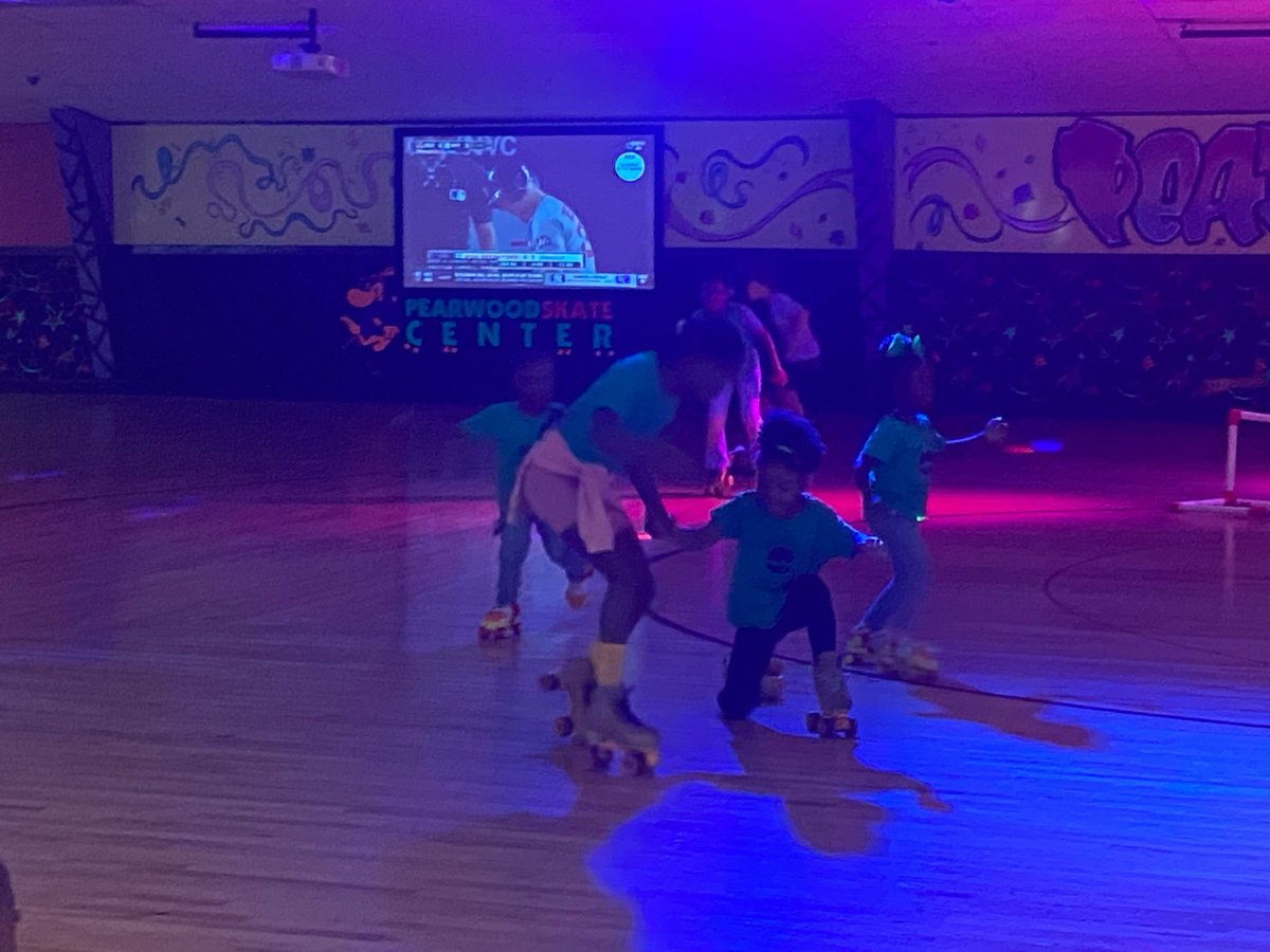 growthacademy17's tweet image. Rolling into Summer Fun 🛼💚💙
Our kiddos laced up their skates and hit the rink for a fun-filled field trip they won’t forget! 

#SummerVibes #SummerFun #SkatingFun #Kids #KidActivities #Enroll #Summertime #FunActivitiesForKids