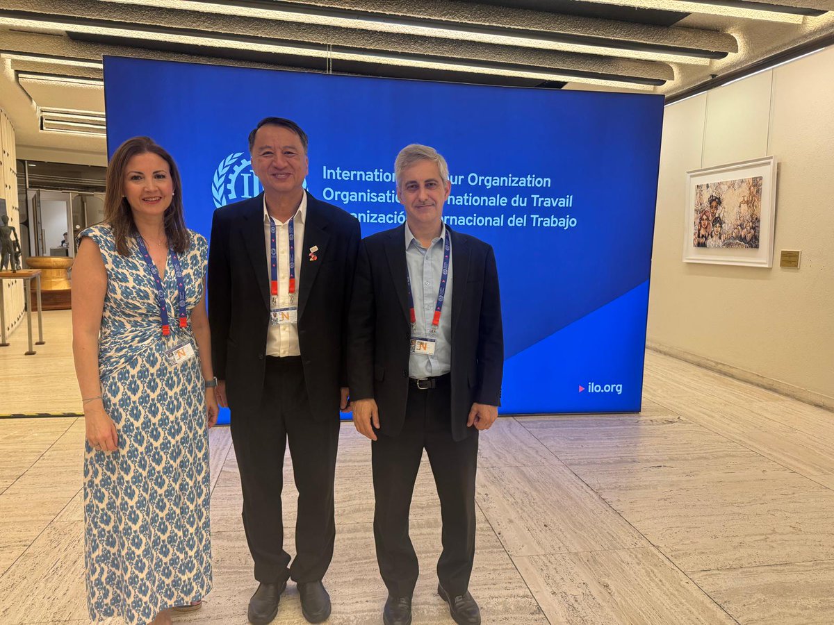 presidenciaciit's tweet photo. #CIT2025 Trabajos en común con @IALI_1972 con su Presidente Ho Hin Siong de Singapur y @AErcoreca de @instrabajoyss https://t.co/8XfkrDZB5N