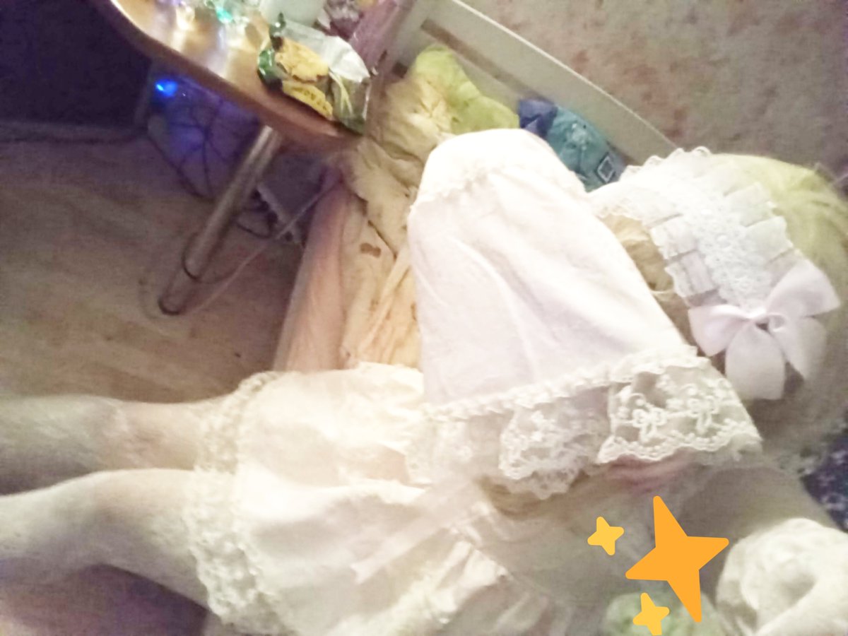 ✞♡ k a r o l i i n a ♡✞ tweet media