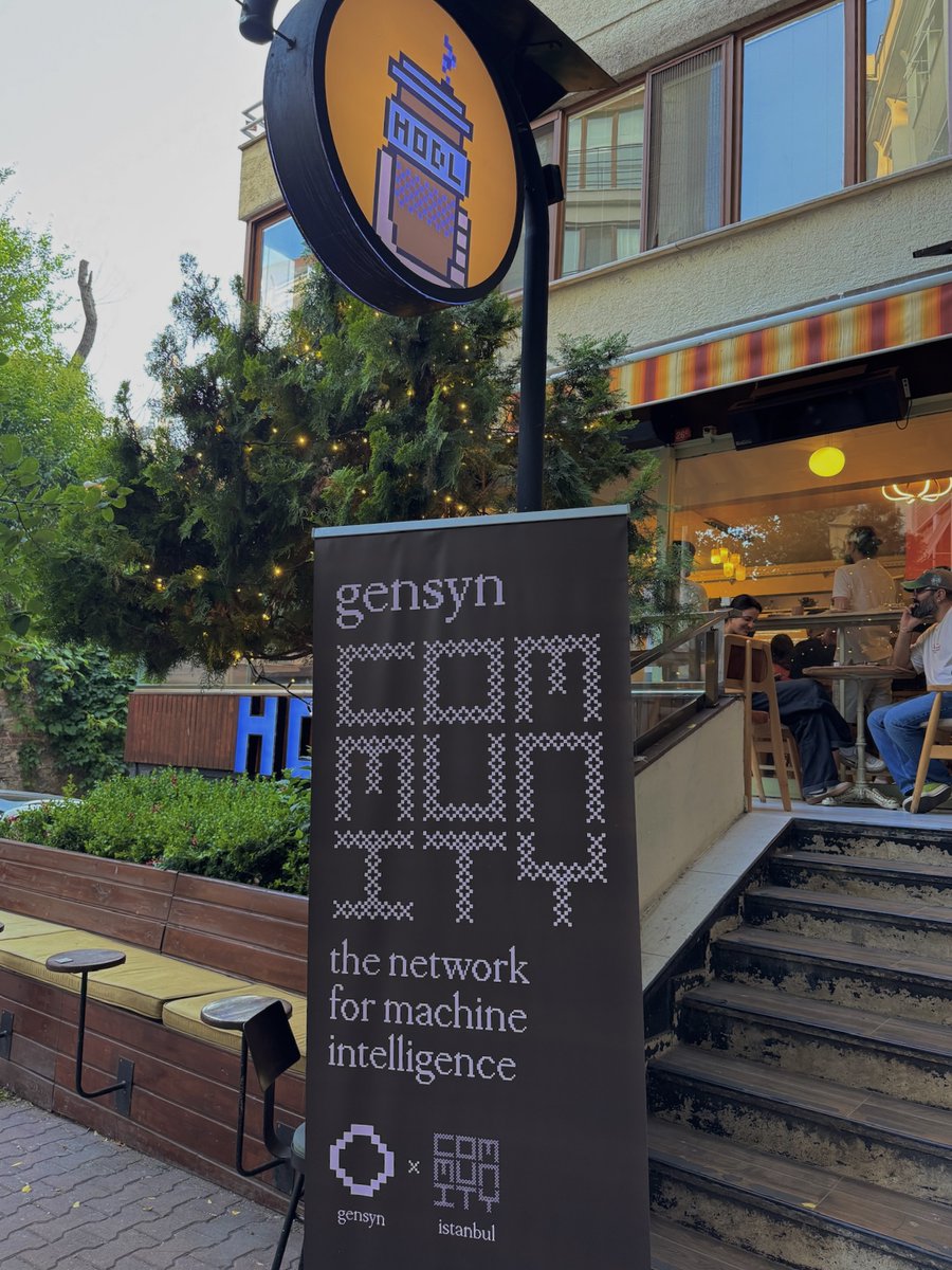 0xemir_'s tweet image. Had a great time at the first Gensyn Istanbul Meetup!
Big thanks to @oguzer90 for the insightful talk, to everyone who joined, and to @chloesanham for the support.
Proud to co-organize this with @loop__creative — excited to grow the @gensynai ecosystem in Türkiye 🇹🇷