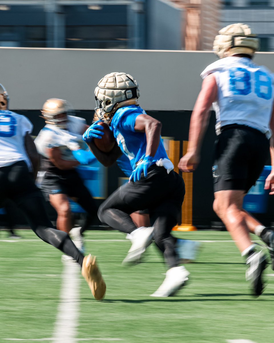 Isaiah Carlson tweet media