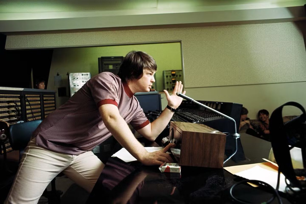 Le documentaire "Brian Wilson - Le génie empêché des Beach Boys" est dispo sur Arte. 

Lien ci-dessous ⬇️