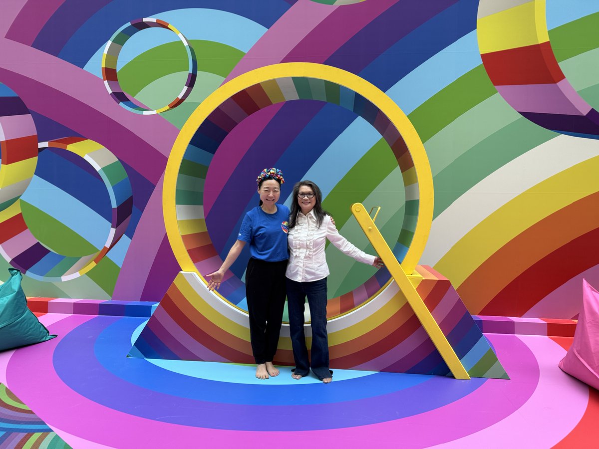 DooreyChuTeam's tweet photo. Colour Therapy with Artis Hiromi Tango at Luminato's Rainbow Dreams on until June 25th  https://t.co/wEePXg0D11 https://t.co/NL5IsIumou