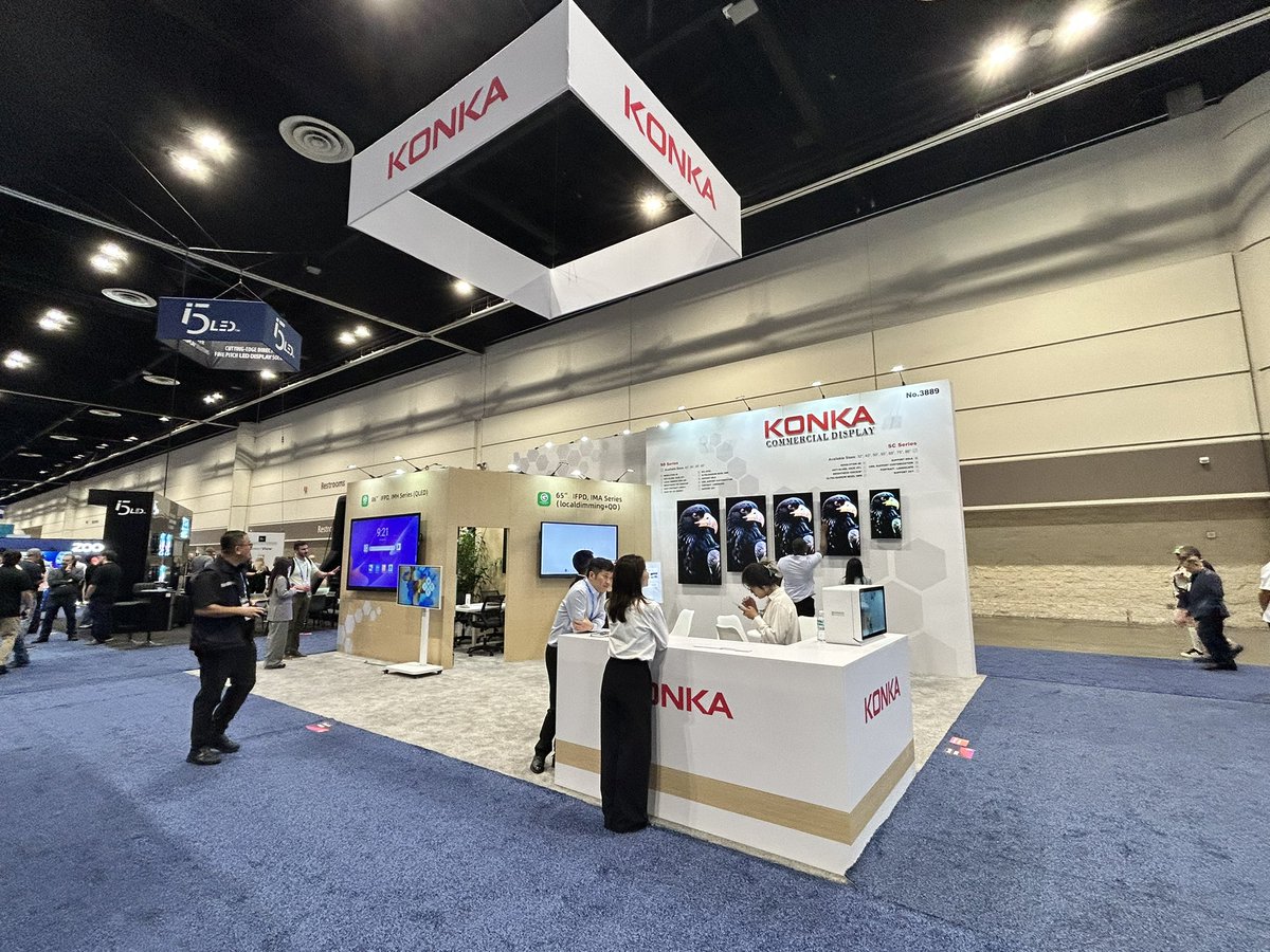 KingExpo1's tweet image. Proud to share that our InfoComm booth setup was a great success! Huge thanks to everyone involved for their dedication and effort！
#Infocomm
#boothbuilder
#tradeshow
#exhibitor
#kingexpo