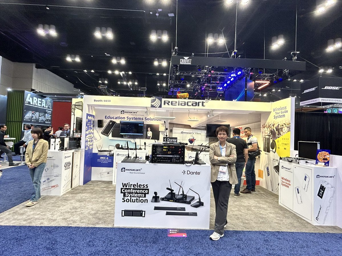 KingExpo1's tweet image. Proud to share that our InfoComm booth setup was a great success! Huge thanks to everyone involved for their dedication and effort！
#Infocomm
#boothbuilder
#tradeshow
#exhibitor
#kingexpo