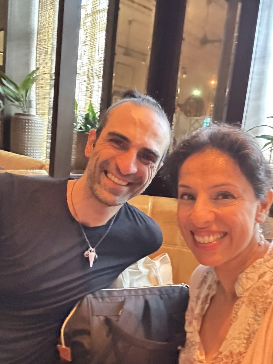 Oh <a href="/Dishoom/">Dishoom</a> Manchester, you made my evening! Sometimes all you need is chilli cheese toast with chai. Thanks for #NHS complimentary chai! Lovely, kind staff, esp Alberto who looked after me. Stuffed but happy 😋😁