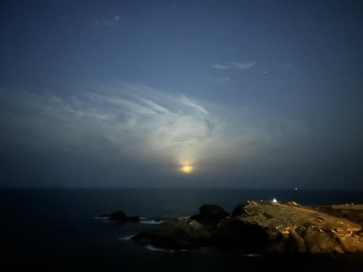 Mariapecasti's tweet image. Y la espera mereció la pena 🌕🌊
#Cabodepalos
#Lunallena
#mimomento