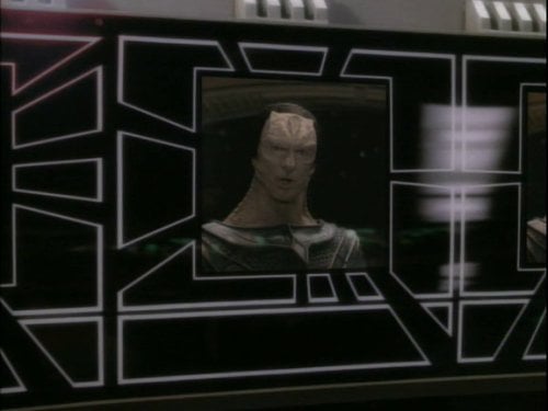 realGulDukat's tweet photo. ATTENTION BAJORAN WORKERS: If Minister Edon Shakaar, of the Bajoran Government &amp; Vedek Antos Bareil, of the Vedek Assembly can’t do their jobs, which everyone knows they can’t, then the Jem'Hadar will step in &amp; solve the problem the way it should be solved!!! #StarTrek #Sisko197 https://t.co/ljkob8tdm9