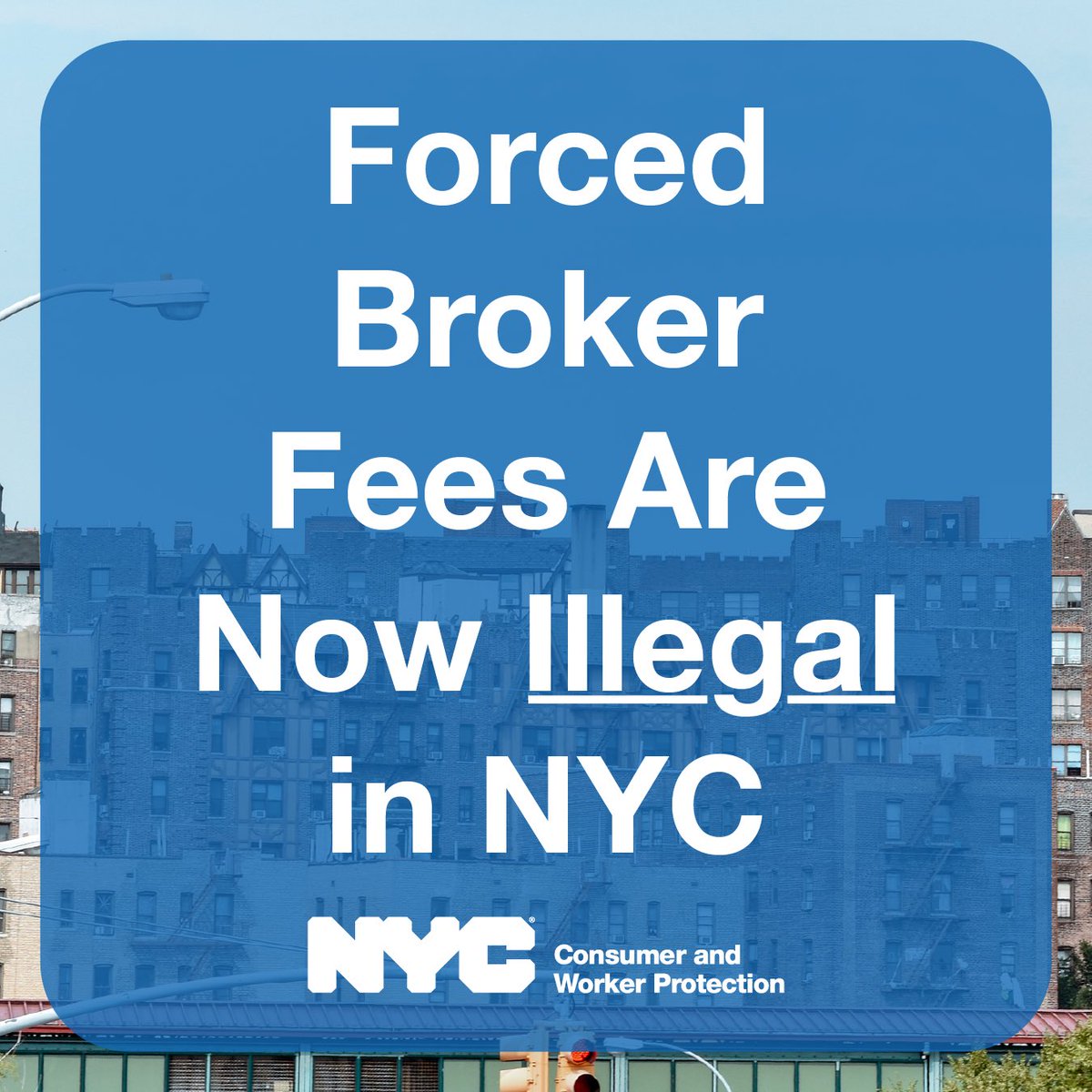 helloDCWP's tweet image. 🚨 Forced broker fees are banned in NYC.
The FARE Act makes it simple; whoever hires the broker pays the fee. It also requires any fees be CLEARLY displayed in the rental listing.
Being forced to pay a broker fee? File a complaint at on.nyc.gov/45HcTY7
